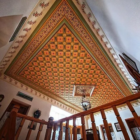 Archondiko Zafeiridi * Makrinítsa